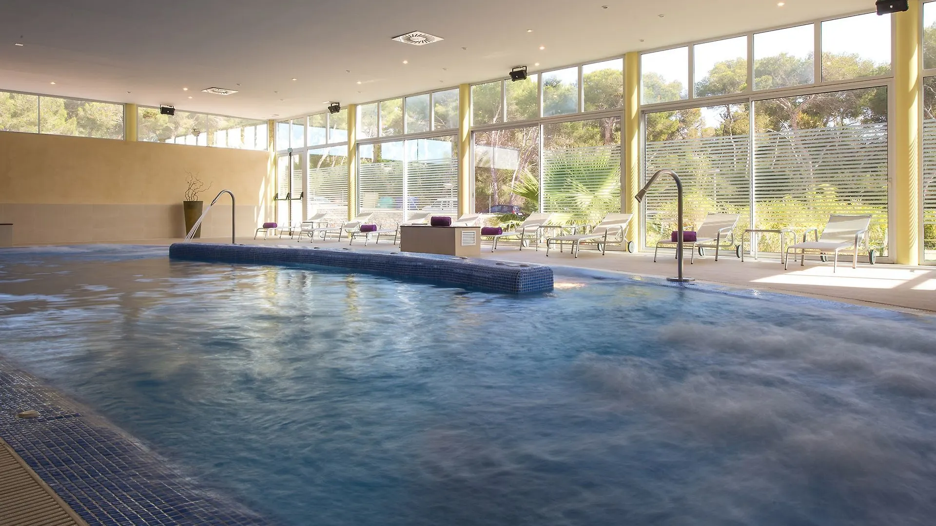 Blau Privilege Porto Petro Beach Resort & Spa Santanyi Hotel