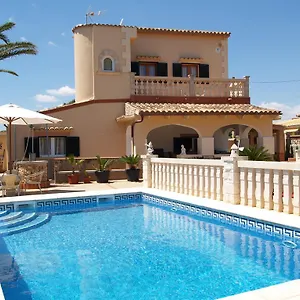 Villa Lopez